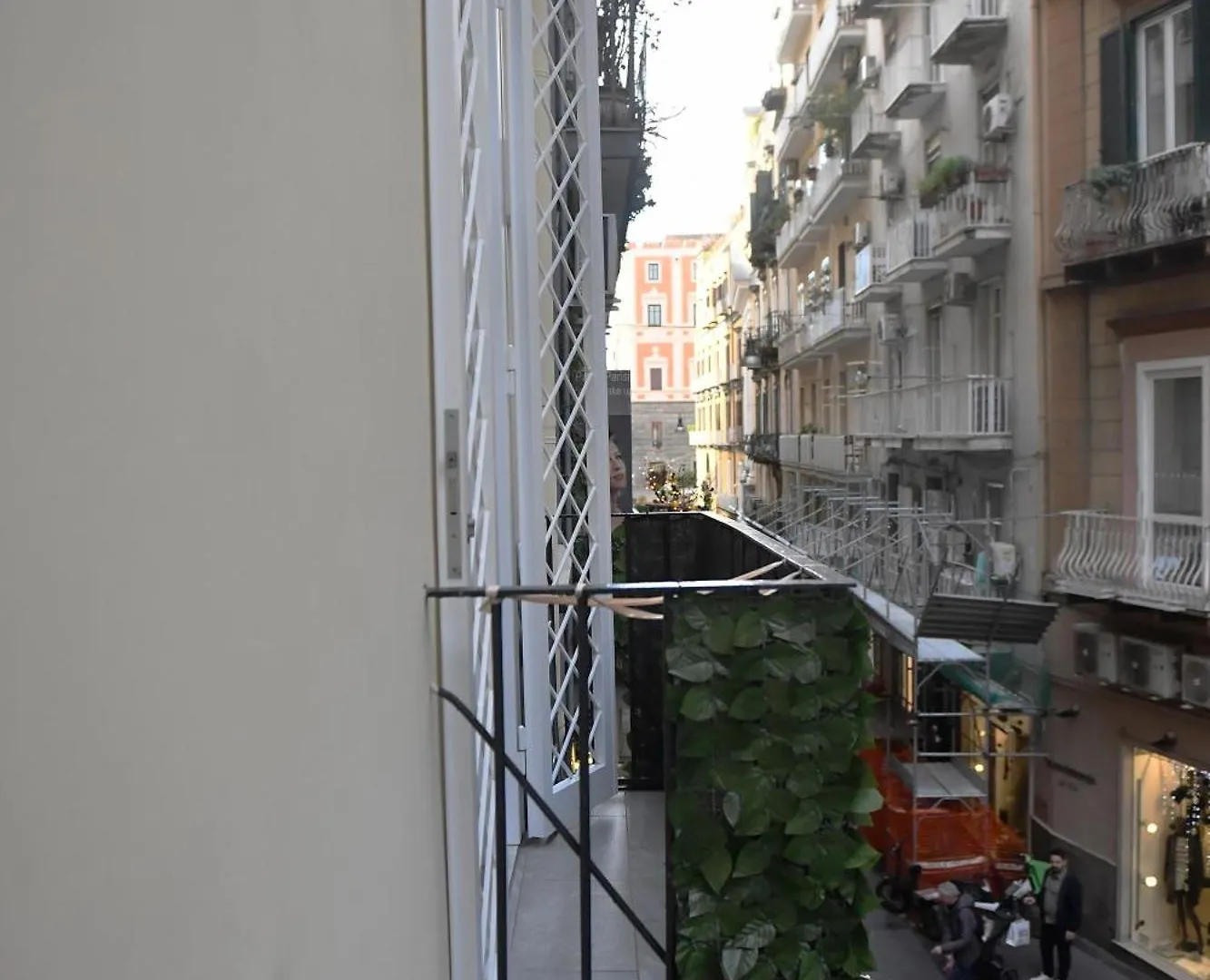 Bed & Breakfast Chiaia 100 Rooms Napoli Italia