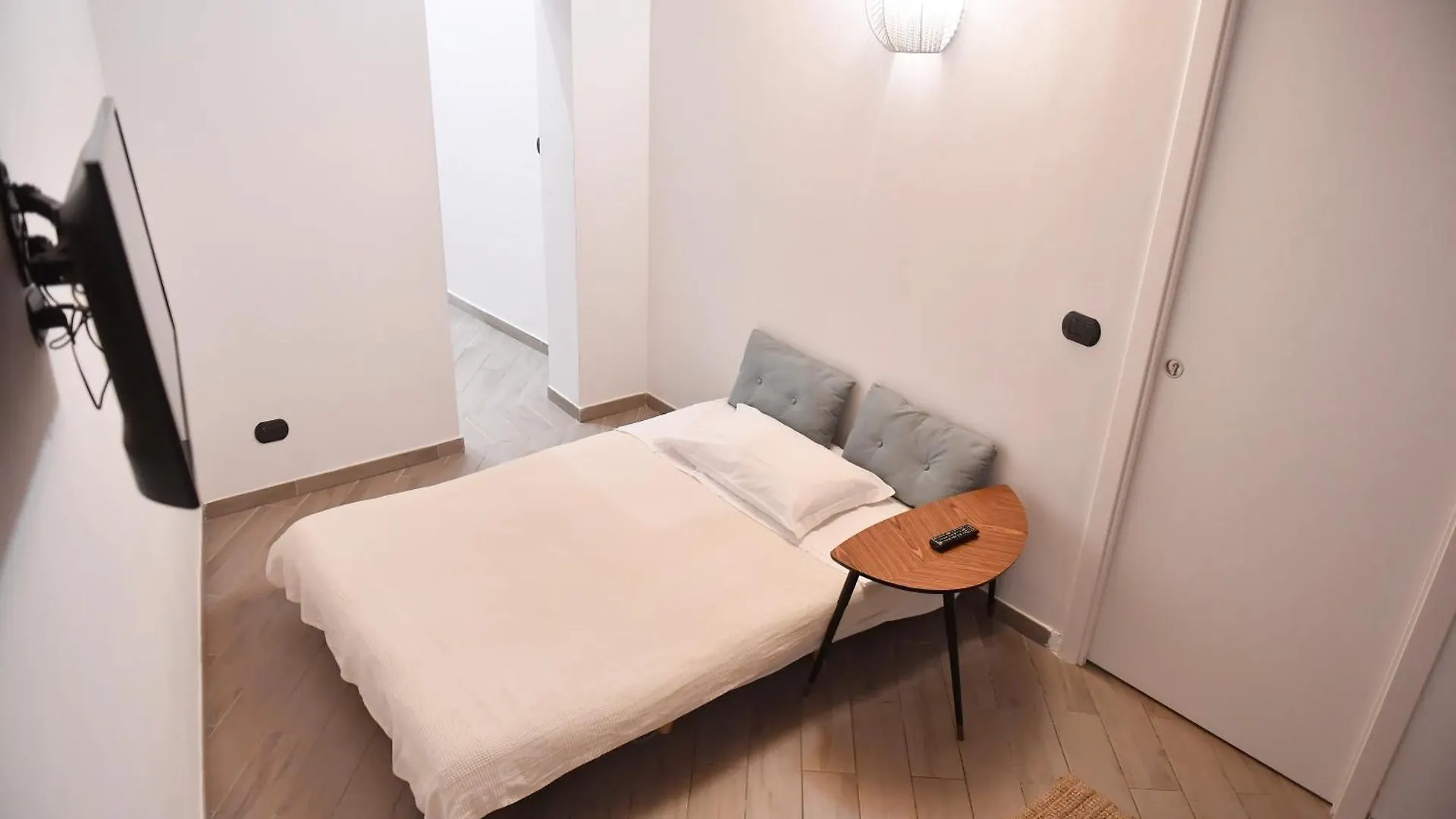 Bed & Breakfast Chiaia 100 Rooms Napoli