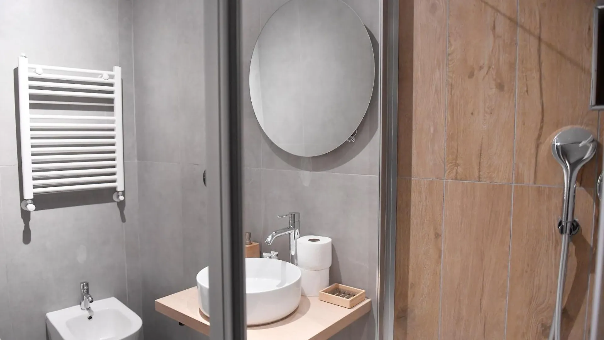Bed & Breakfast Chiaia 100 Rooms Napoli