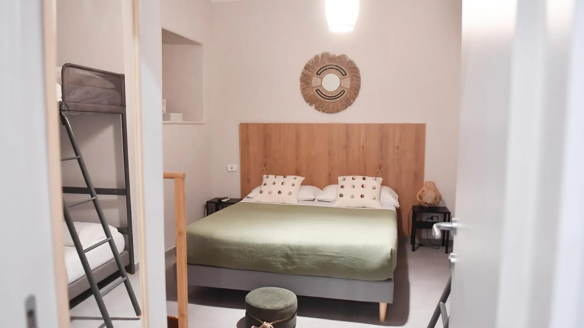 Bed and breakfast Chiaia 100 Rooms Nápoles