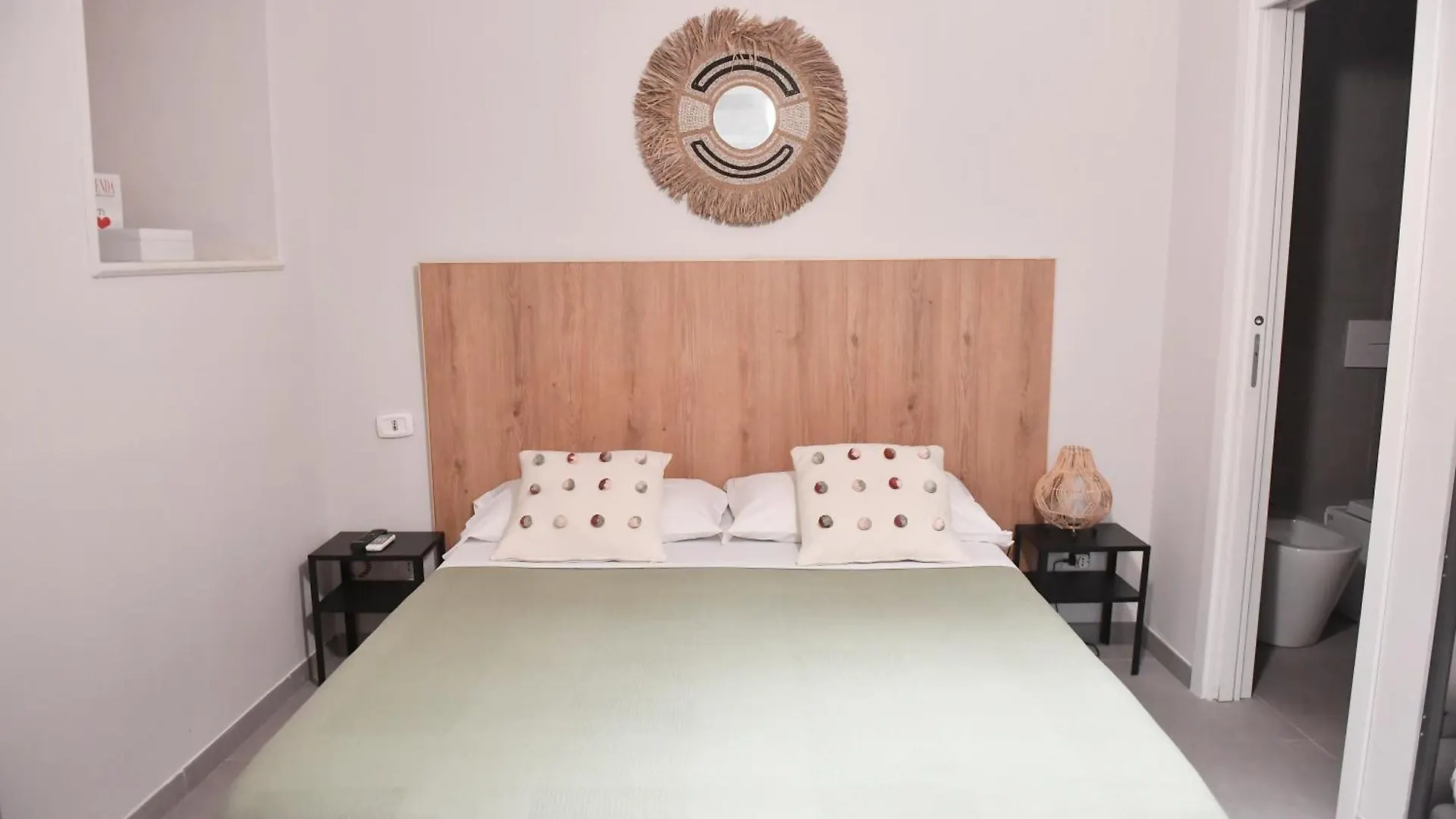 Chiaia 100 Rooms Nápoles Italia