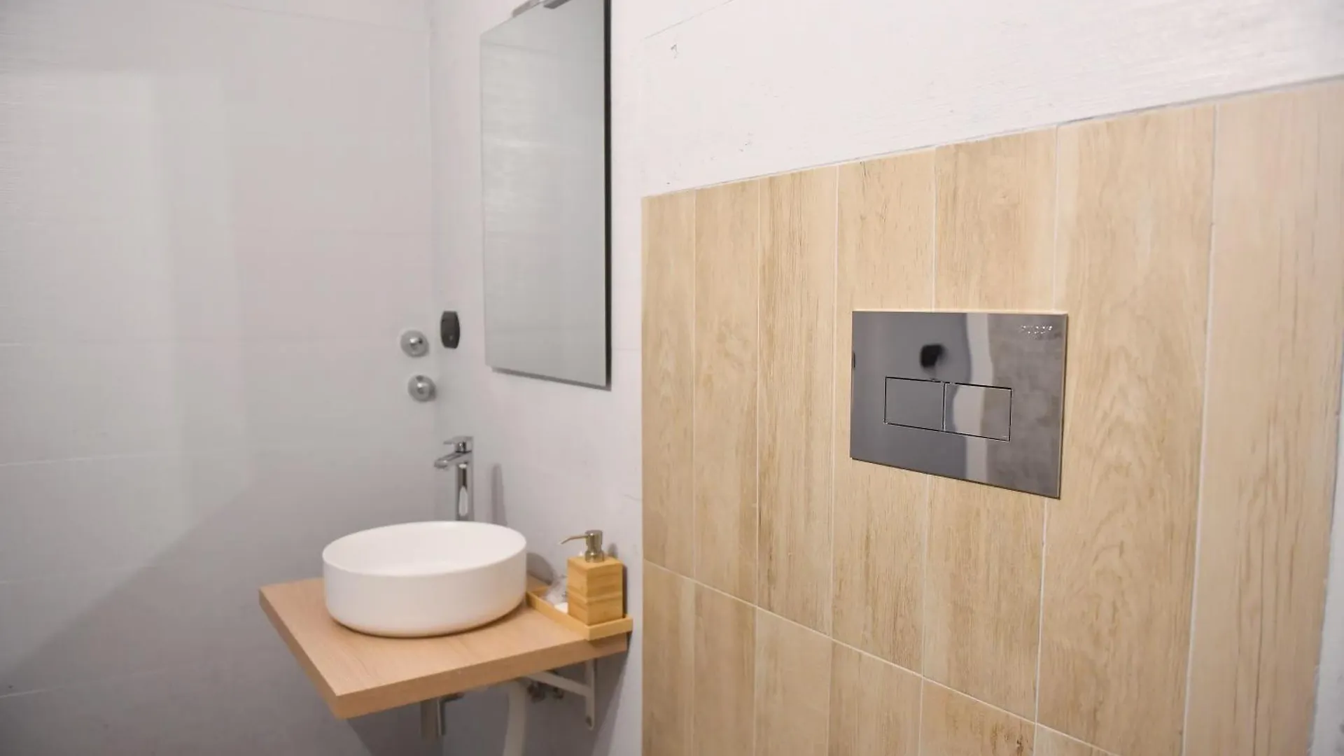 Bed and breakfast Chiaia 100 Rooms Nápoles Italia